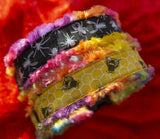 VORAI - medžiaginis 2.5 cm - 4 cm pločio antkaklis