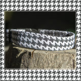 DOGUE - medžiaginis 2.5 cm - 4 cm pločio antkaklis